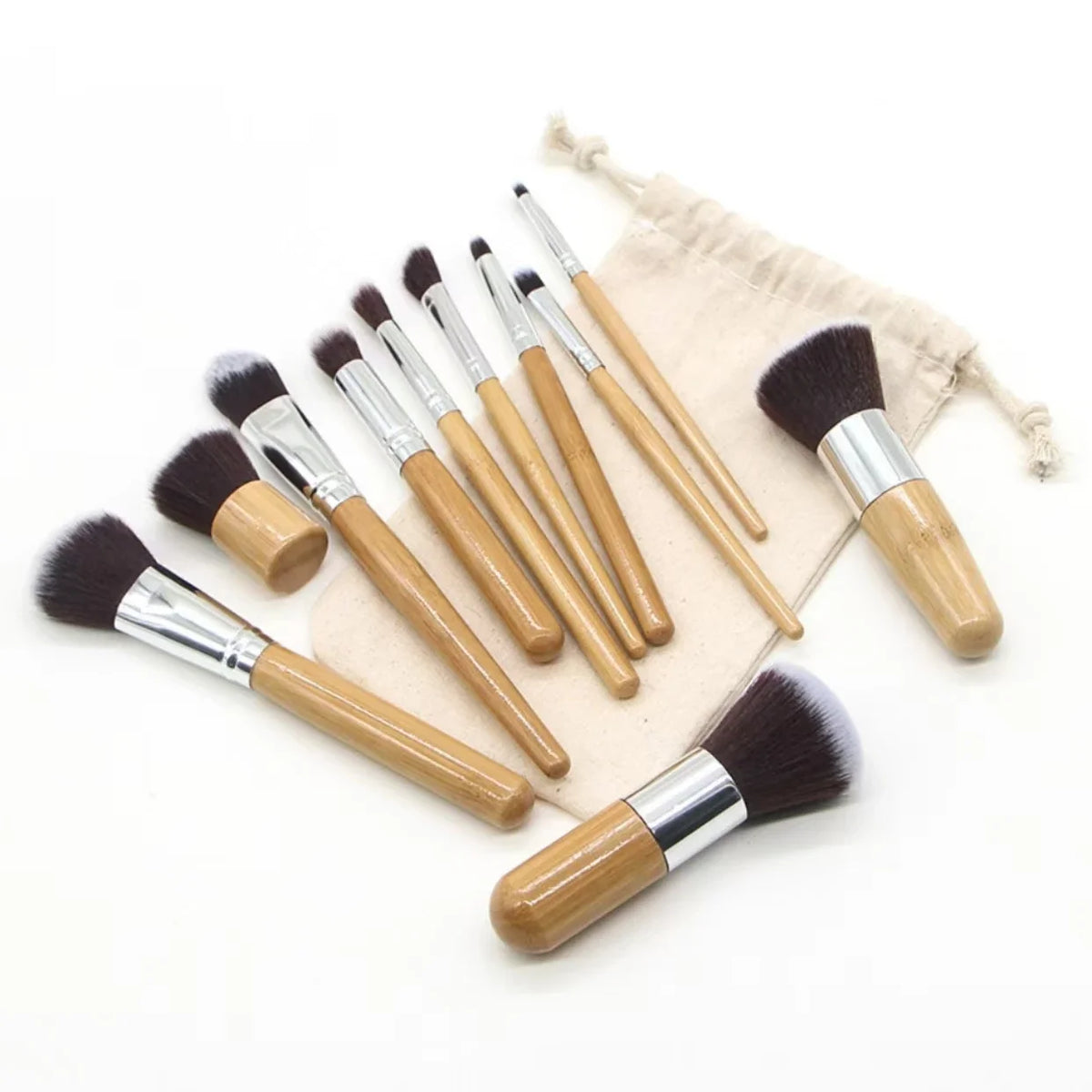 Eco-Friendly Bamboo Makeup Brush Kit – Vegan & Cruelty-Free
